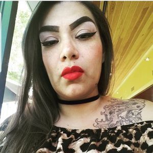 Meet your Posher, Veronica